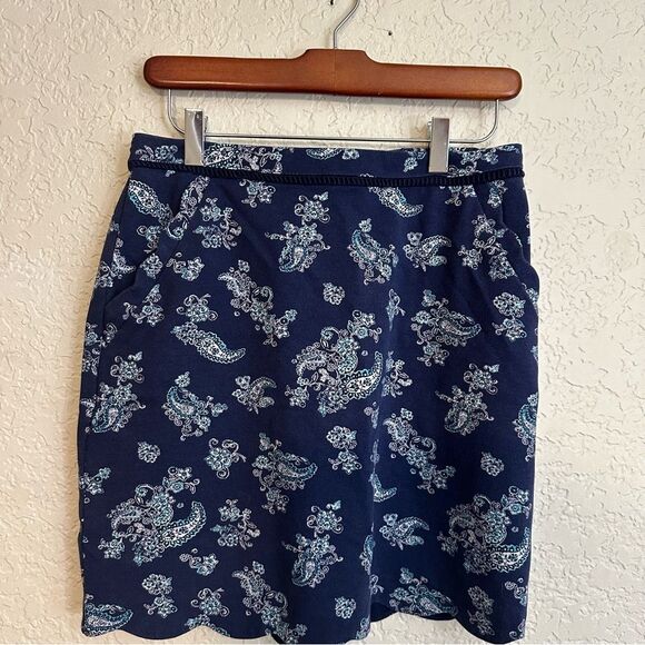 Skies Are Blue- Stitch Fix- Bernice Scallop Hem Skirt‎ Size Medium - Picture 9 of 10